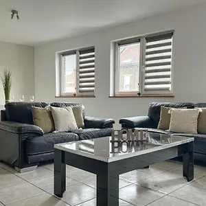 https://villa-gohyssart-51b-2-bruxelles-charleroi-airport.hotelsantwerp.net